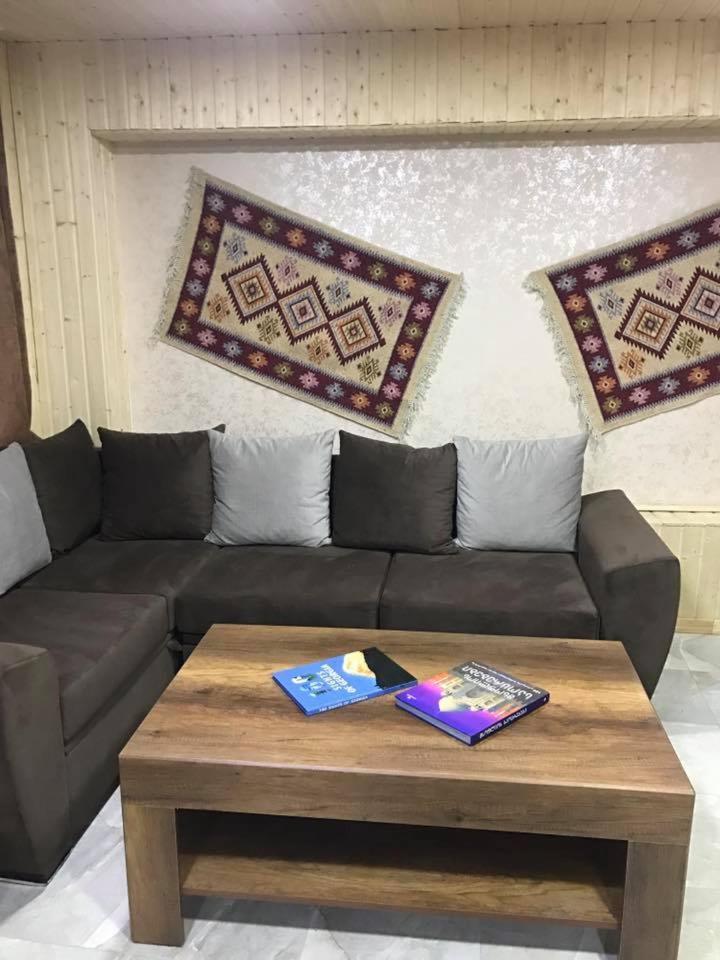 Bed and Breakfast Metitsa Юта Екстер'єр фото